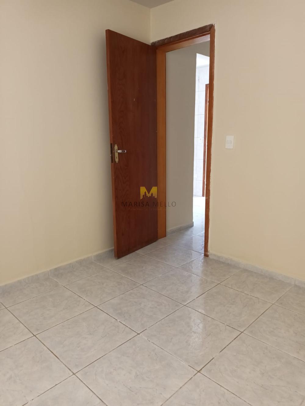 Casa à venda com 2 quartos, 55m² - Foto 3